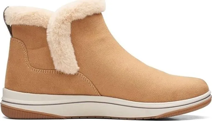 Clarks Women's Breeze Fur Ankle Boot, Tan