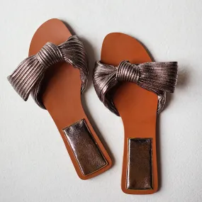 Grey silver bow leather slippers