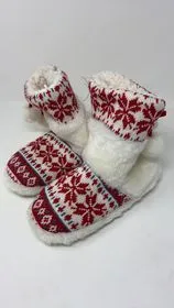YELETE SNOWFLAKE SLIPPER